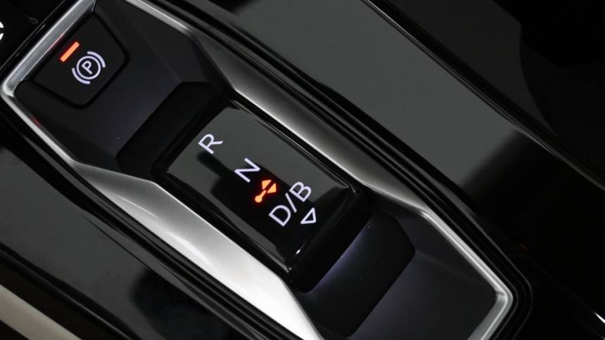 2025 Audi Q6 e-tron WA112BGFXSA023975
