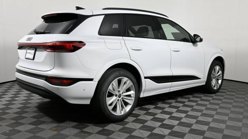2025 Audi Q6 e-tron WA112BGFXSA023975