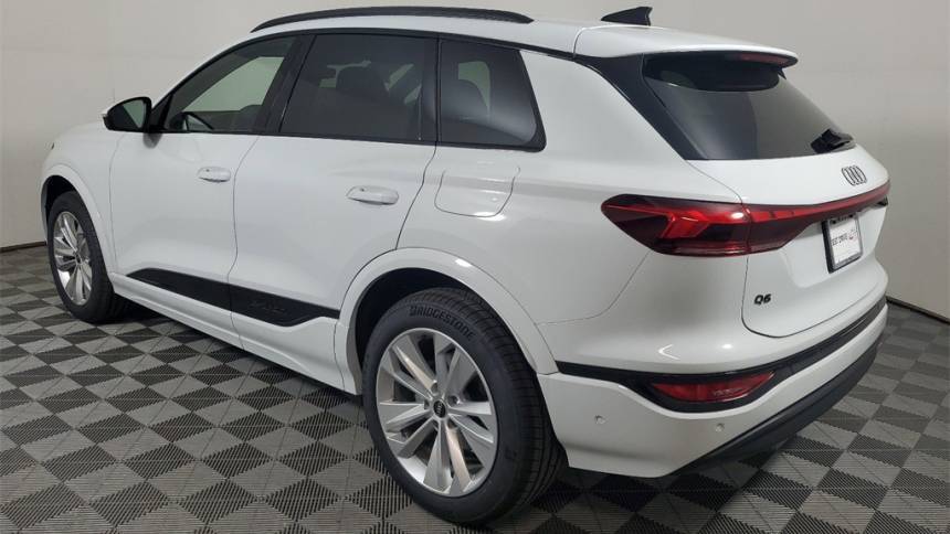 2025 Audi Q6 e-tron WA112BGF8SA021352