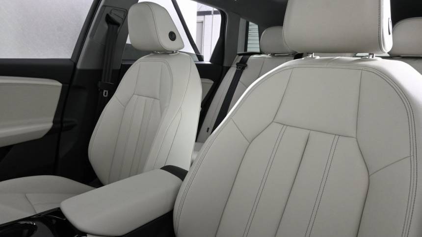 2025 Audi Q6 e-tron WA112BGFXSA023975