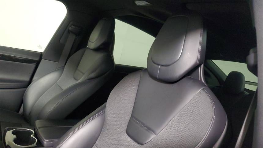 2016 Tesla Model X 5YJXCBE24GF031257