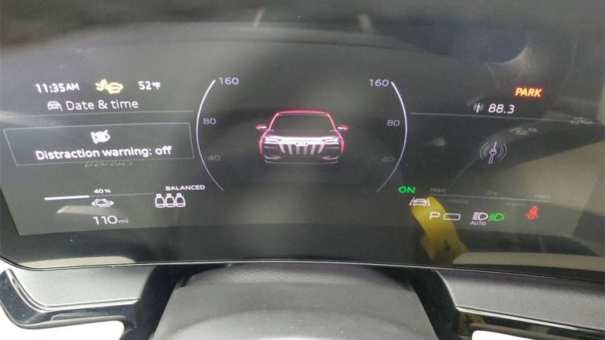 2025 Audi Q6 e-tron WA112BGF8SA021352