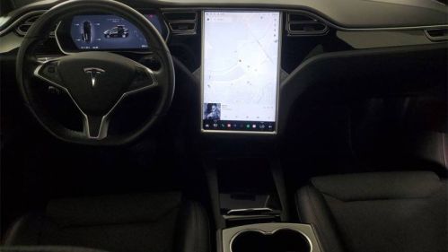 2016 Tesla Model X 5YJXCBE24GF031257