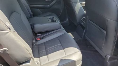 2025 Mazda CX-90 - Images - 16