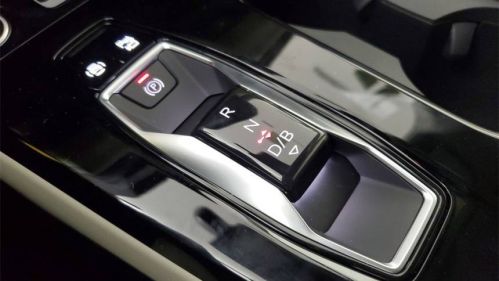 2025 Audi Q6 e-tron WA112BGF3SA016642