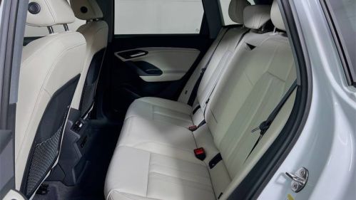 2025 Audi Q6 e-tron WA112BGF5SA016660
