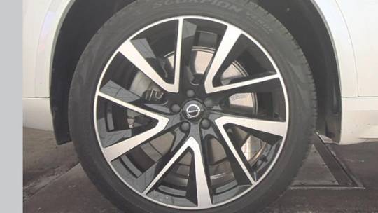 2022 Volvo XC90 - Images - 3