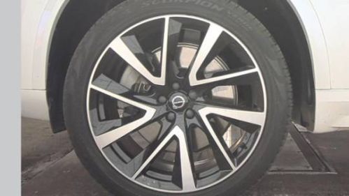 2022 Volvo XC90 - Images - 3
