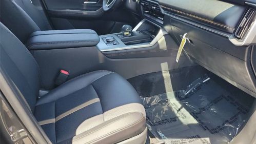 2025 Mazda CX-90 - Images - 15