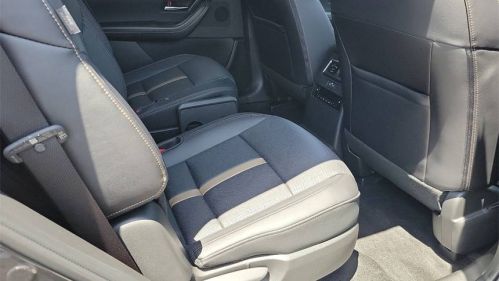 2025 Mazda CX-90 - Images - 16