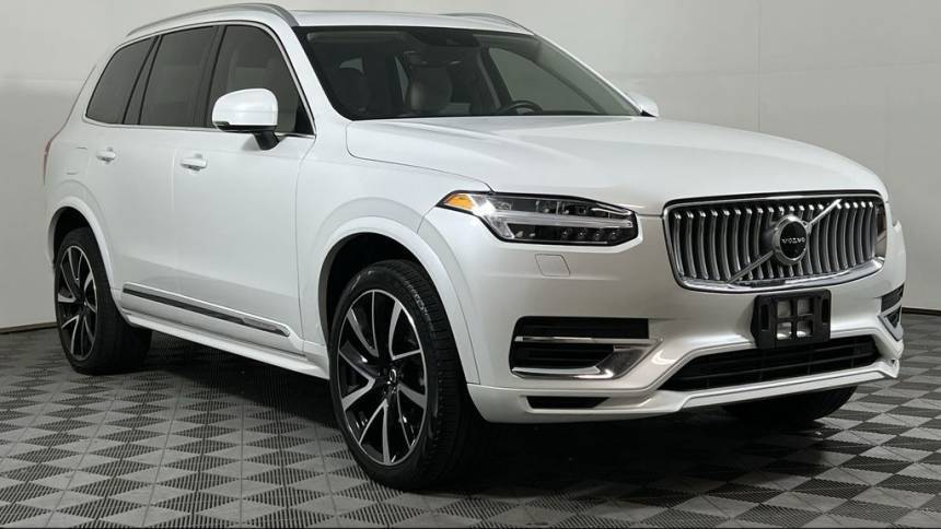 2022 Volvo XC90 - Images - 1