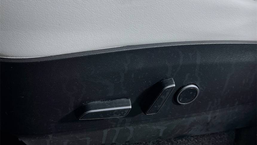 2021 Tesla Model Y 5YJYGDEE2MF077986