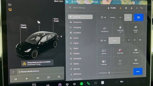 2021 Tesla Model Y 5YJYGDEE2MF077986
