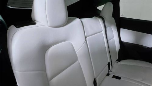 2021 Tesla Model Y 5YJYGDEE2MF077986