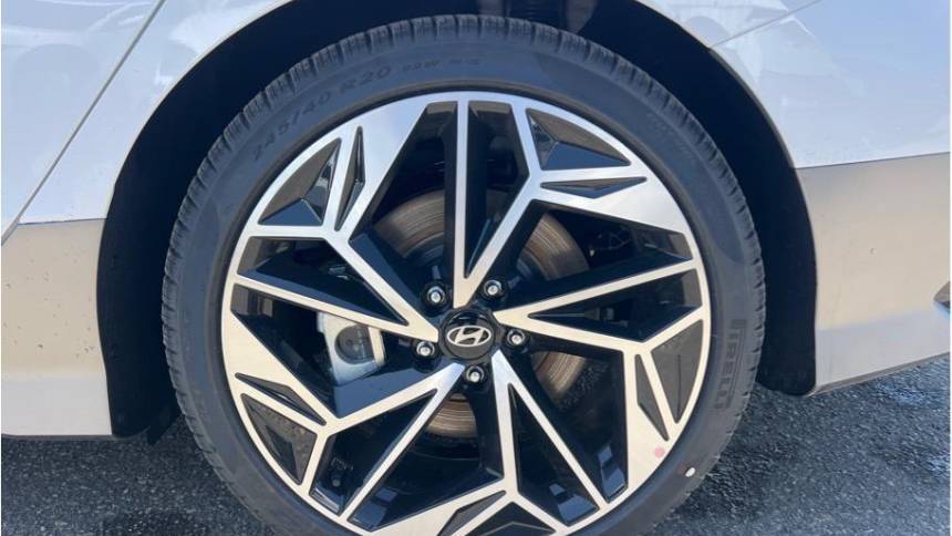 2025 Hyundai IONIQ 6 - Images - 22
