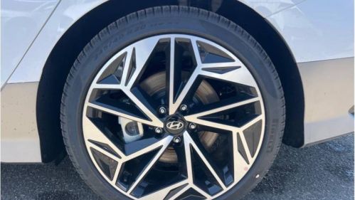 2025 Hyundai IONIQ 6 - Images - 22