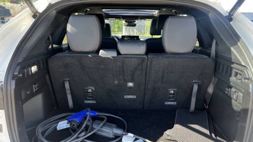 2024 Mazda CX-90 - Images - 28