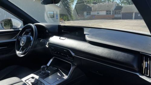 2024 Mazda CX-90 - Images - 32