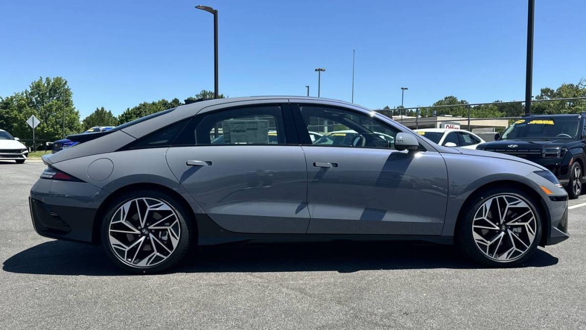 2025 Hyundai IONIQ 6 - Images - 4