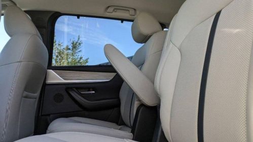2025 Mazda CX-90 - Images - 15