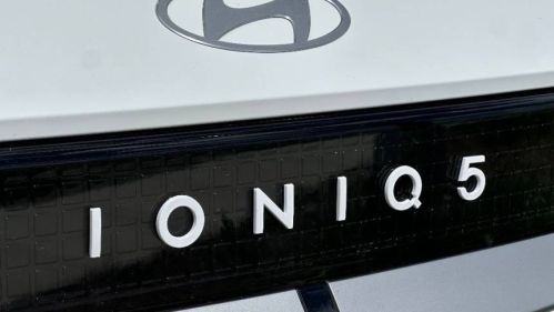 2025 Hyundai IONIQ 5 - Images - 7