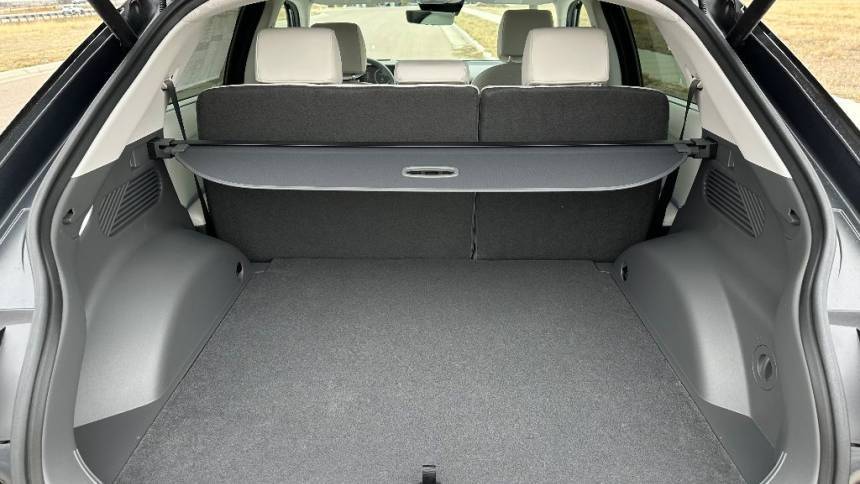 2025 Hyundai IONIQ 5 - Images - 8
