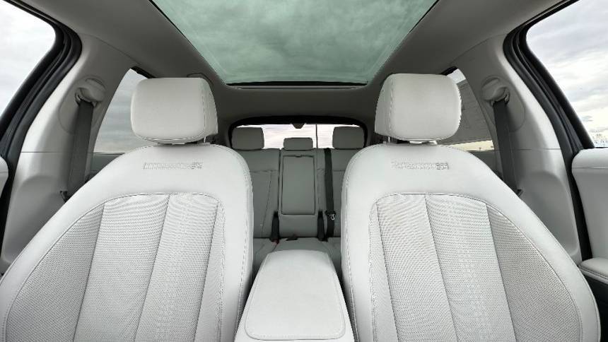 2025 Hyundai IONIQ 5 - Images - 10