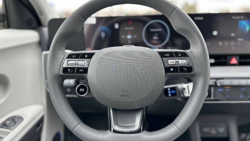 2025 Hyundai IONIQ 5 - Images - 12
