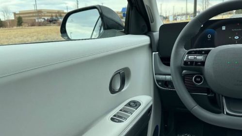 2025 Hyundai IONIQ 5 - Images - 18