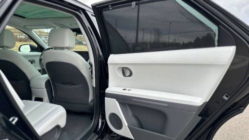 2025 Hyundai IONIQ 5 - Images - 23