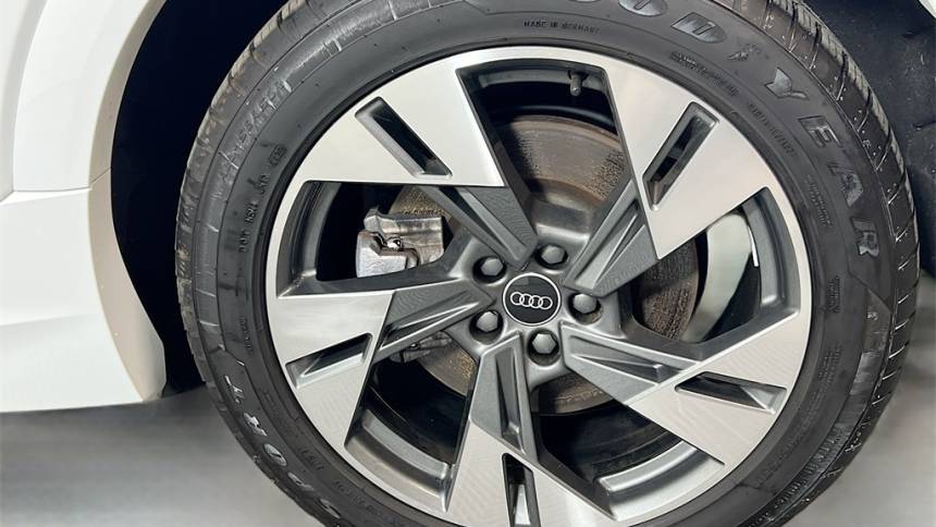 2021 Audi e-tron WA1LAAGE2MB016903