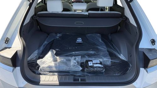 2025 Hyundai IONIQ 5 - Images - 17