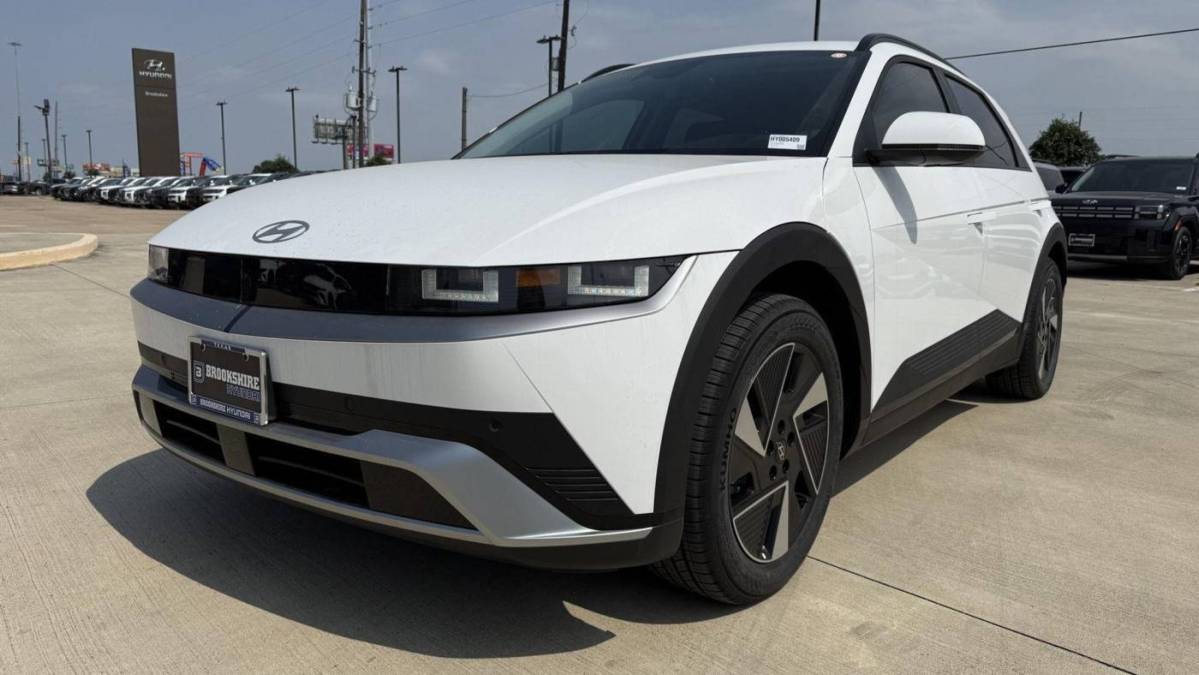 2025 Hyundai IONIQ 5 - Images - 1