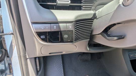 2025 Hyundai IONIQ 5 - Images - 19