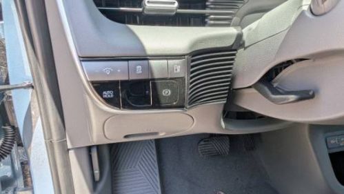 2025 Hyundai IONIQ 5 - Images - 19
