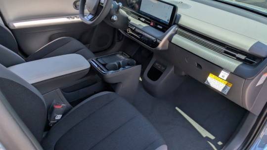 2025 Hyundai IONIQ 5 - Images - 22