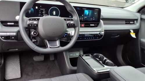 2025 Hyundai IONIQ 5 - Images - 13