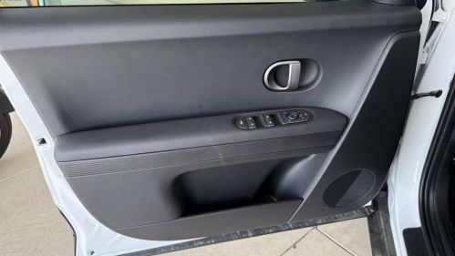 2025 Hyundai IONIQ 5 - Images - 7