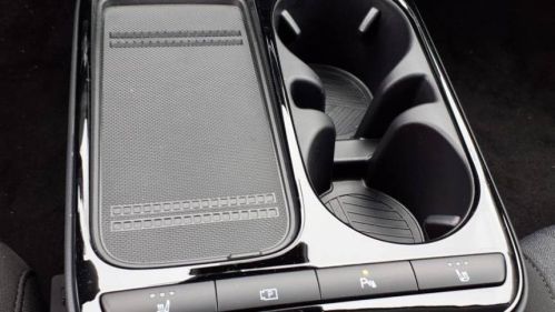 2025 Hyundai IONIQ 5 - Images - 16