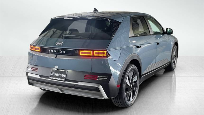 2025 Hyundai IONIQ 5 - Images - 10