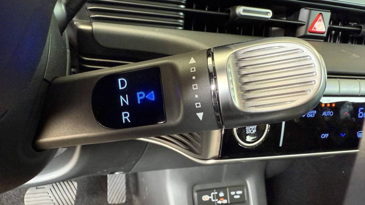 2025 Hyundai IONIQ 5 - Images - 16