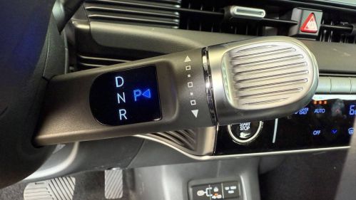 2025 Hyundai IONIQ 5 - Images - 16