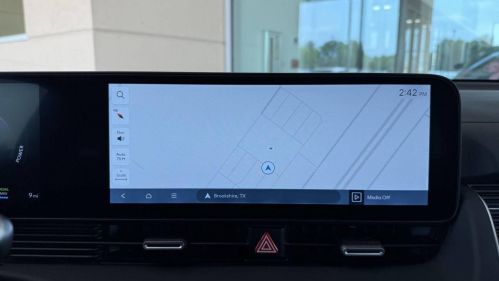 2025 Hyundai IONIQ 5 - Images - 19