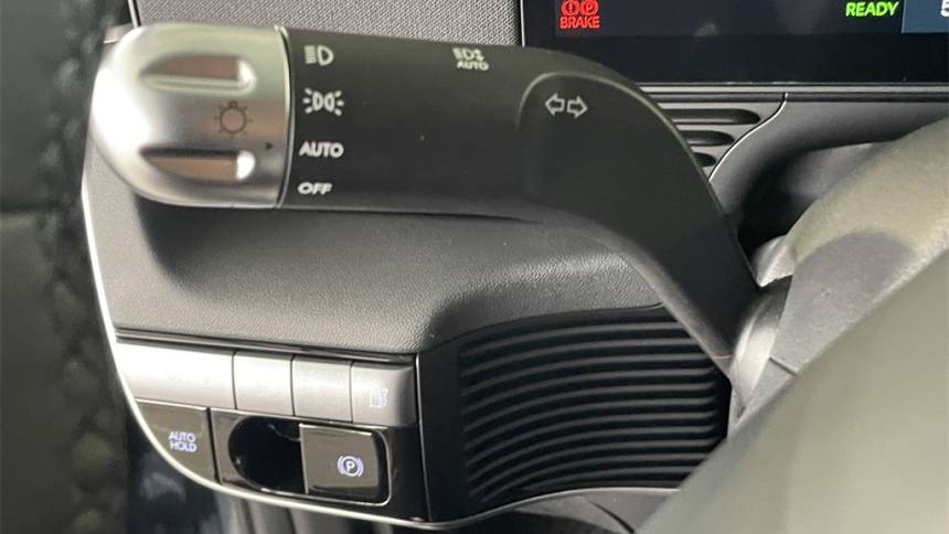 2025 Hyundai IONIQ 5 - Images - 22