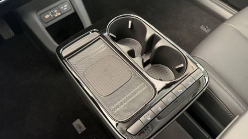 2025 Hyundai IONIQ 5 - Images - 23