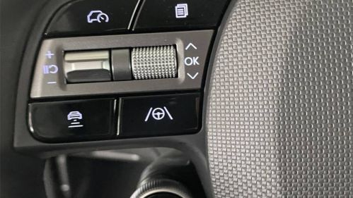 2025 Hyundai IONIQ 5 - Images - 24