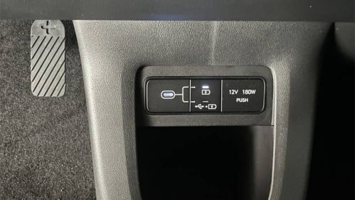 2025 Hyundai IONIQ 5 - Images - 27