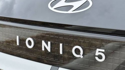 2025 Hyundai IONIQ 5 - Images - 7