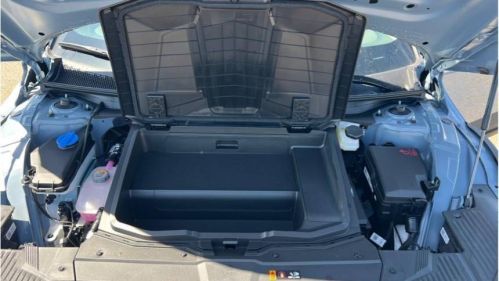 2025 Hyundai IONIQ 5 - Images - 24