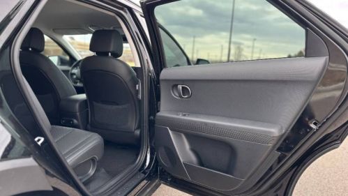 2025 Hyundai IONIQ 5 - Images - 23